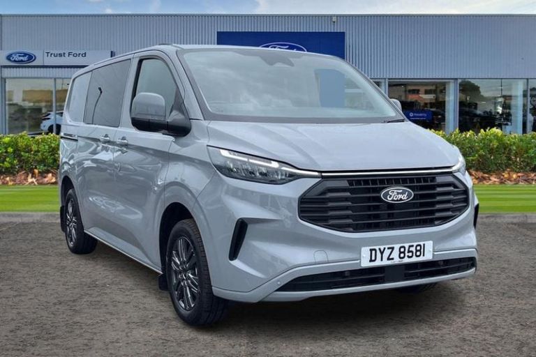 2026 Ford Transit Custom 2.0 EcoBlue 136ps H1 Double Cab Van Limited PANEL VAN DIESEL Manual