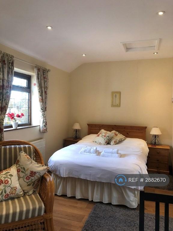 Studio flat in Cadeby Lane, Warwickshire, CV13 (#2882670)