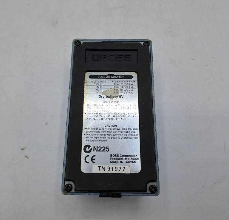 image for EFFECTS PEDAL-BOSS-COMPRESSION SUSTAINERS CS-3,S