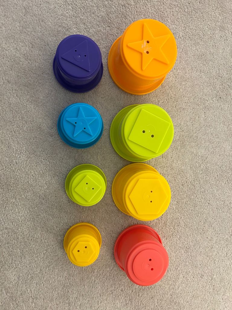 Stacking cups - plastic