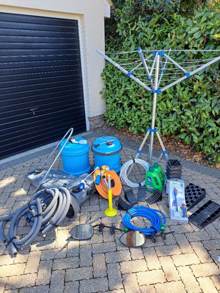 Caravan accessories 