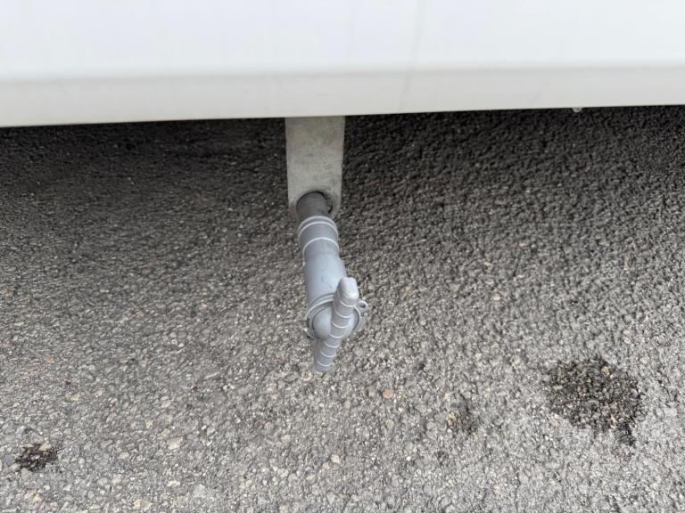 SWIFT ESCAPE 695 - 2017