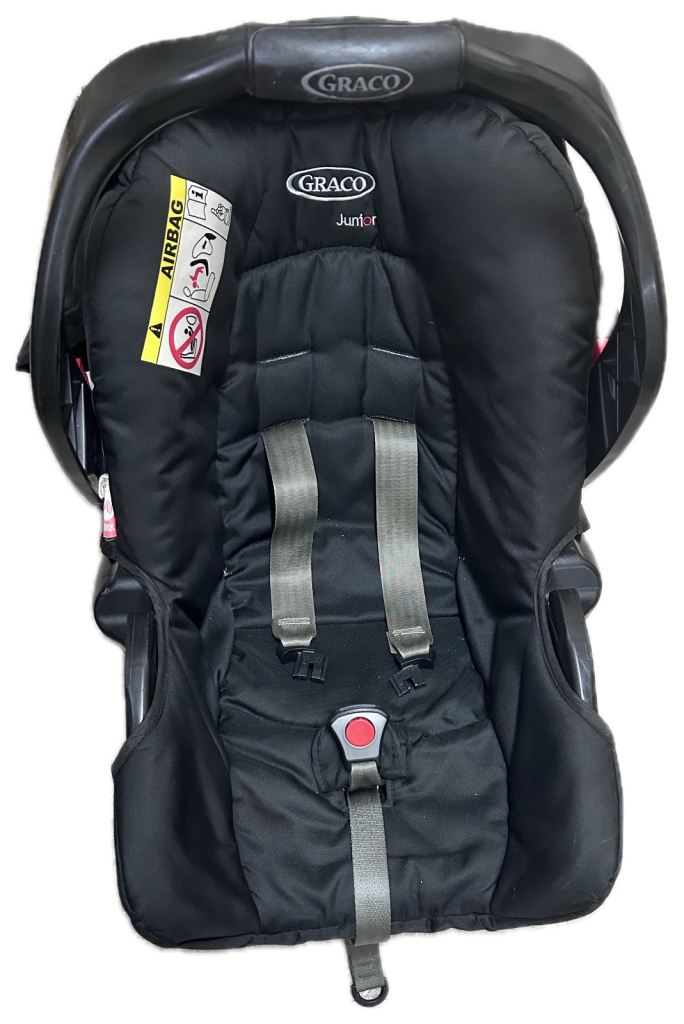 FREE - FREE - FREE 
Graco Junior Car Seat and Base – Black, Good Condition
