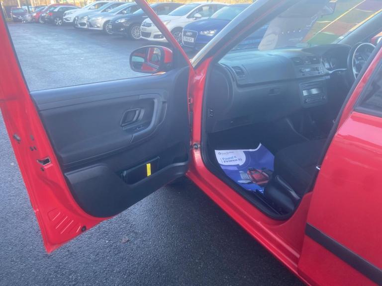 2013 Skoda Fabia 1.6 TDI Elegance Euro 5 5dr HATCHBACK Diesel Manual