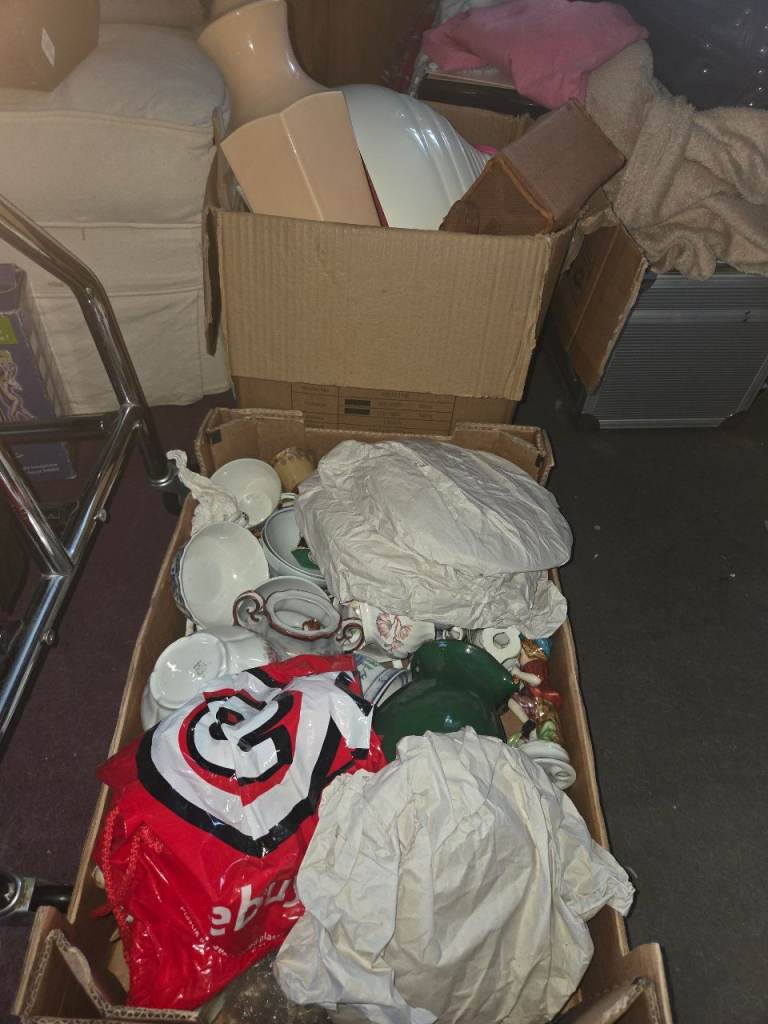 Box of Mixed Crockery and Kitchenware for Clearance