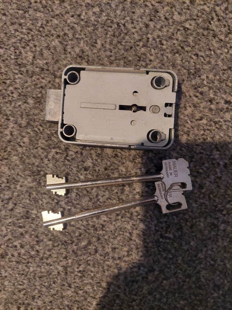 Safe locks (Mauer) job lot