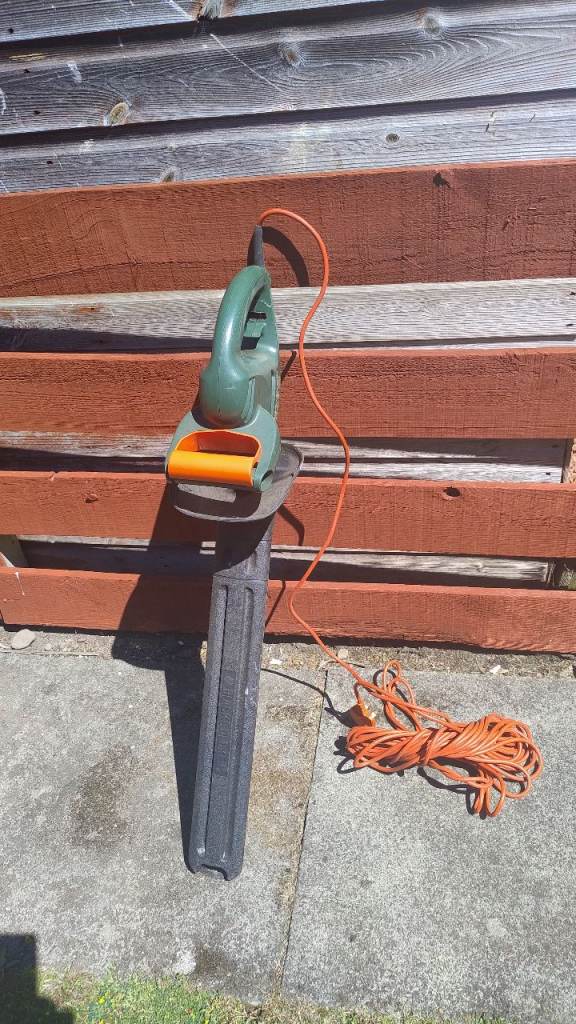 Hedge trimmer.
