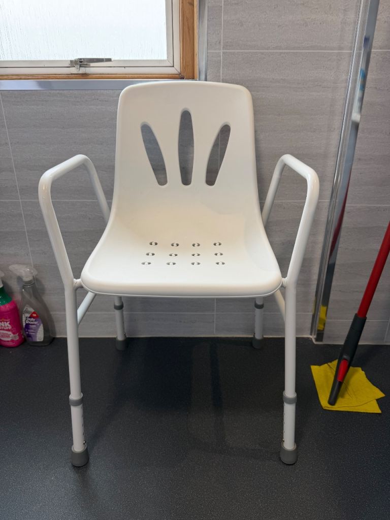 Shower chair 