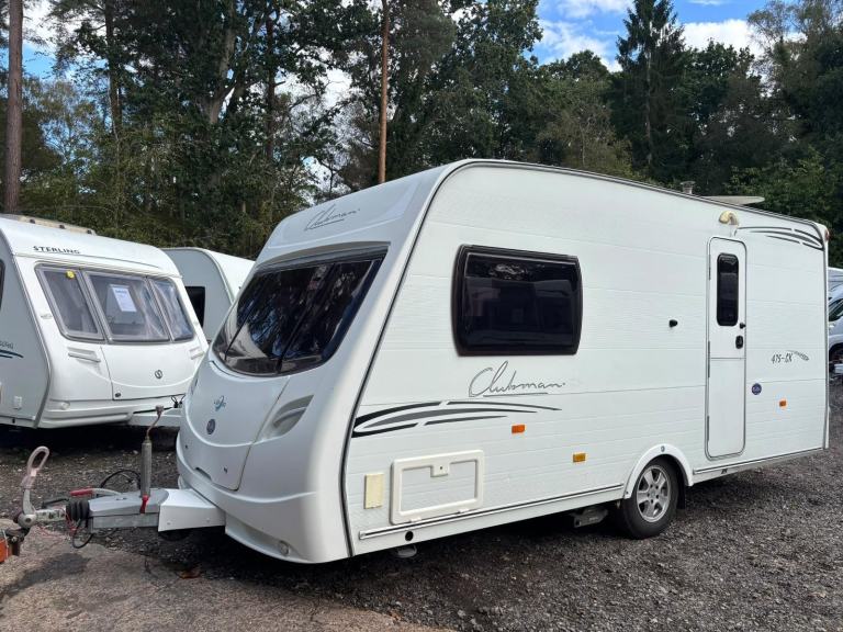 Lunar CLUBMAN 475 CK - 2008 - 2 BERTH - END WASHROOM - MOTOR MOVER - BARGAIN 