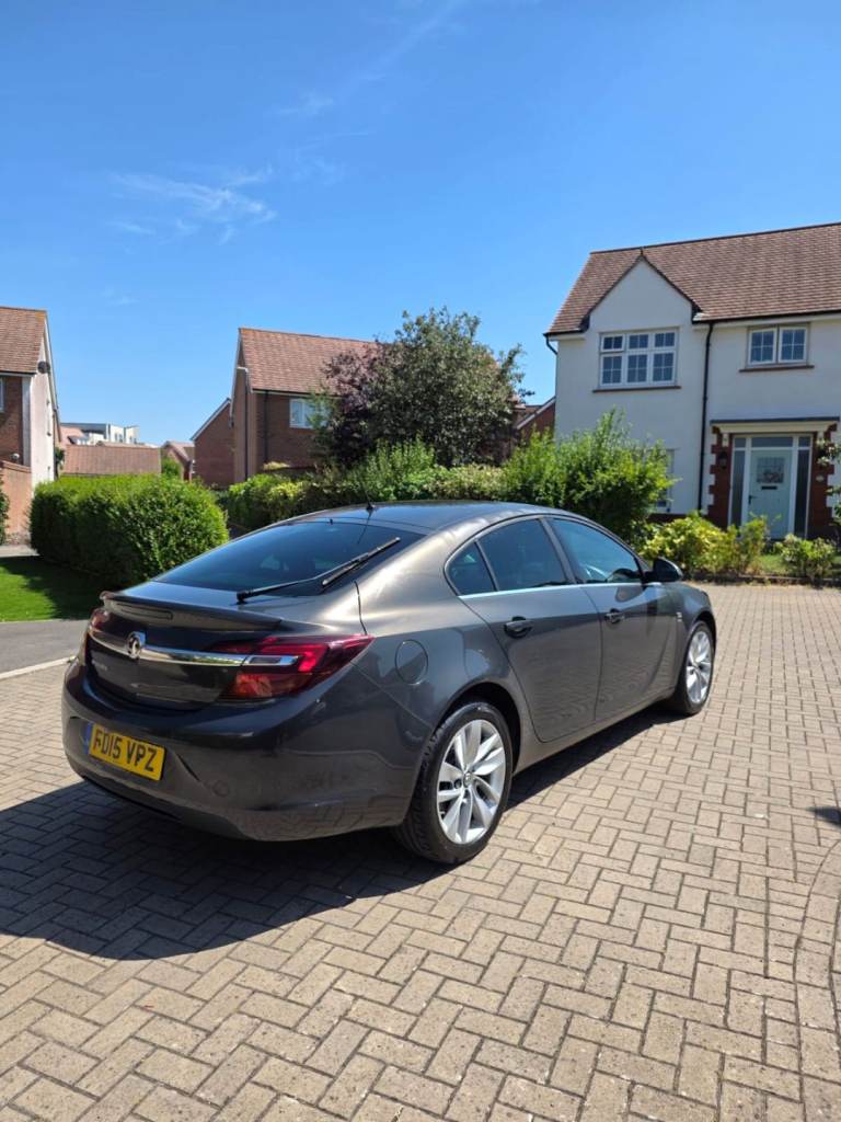 Vauxhall, INSIGNIA, Hatchback, 2015, Manual, 1796 (cc), 5 doors