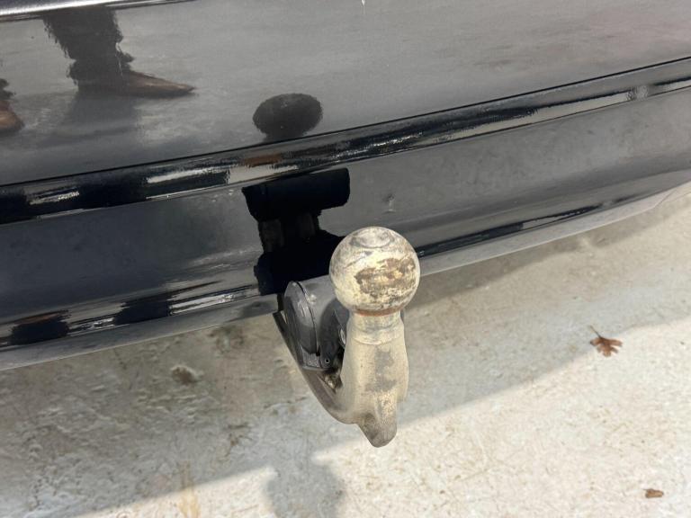  BMW 5 Series 3.0 530d M Sport Touring 5dr Diesel Auto xDrive Euro 6 (s/s) (265 ps) Diesel Automatic