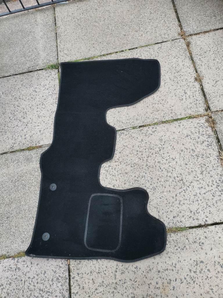 Transit floor mat 