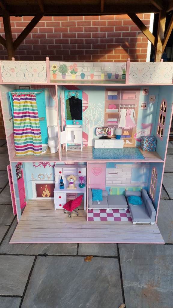 Dolls House