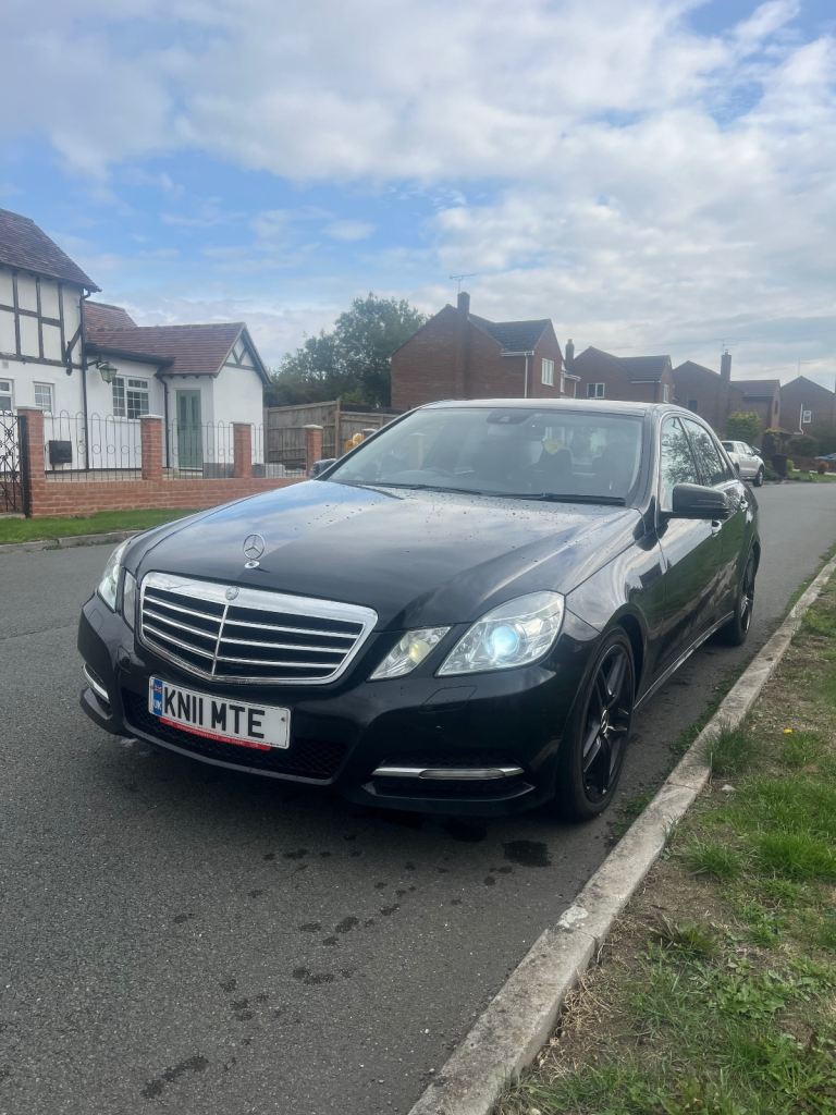Mercedes-Benz, E CLASS, Saloon, 2011, Semi-Auto, 2987 (cc), 4 doors