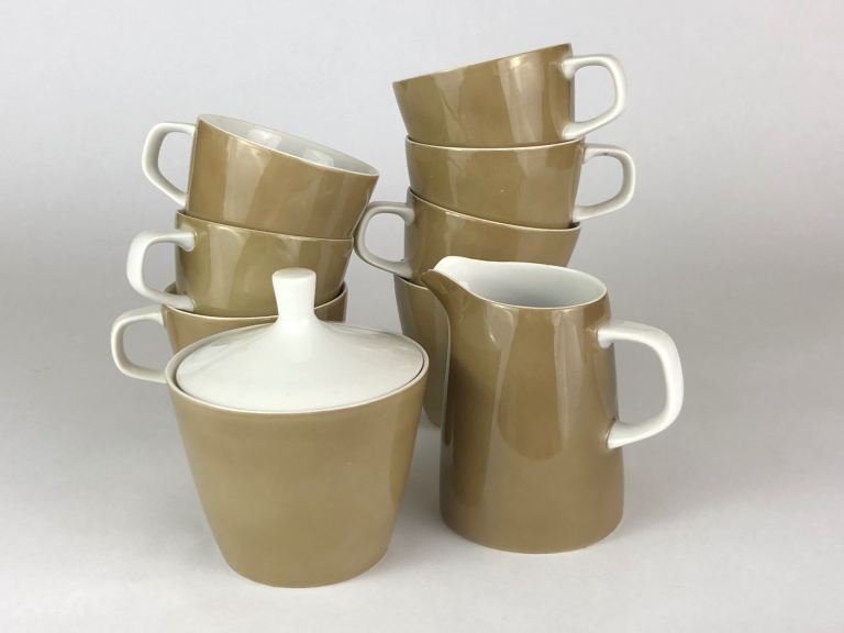 Vintage Mikasa Coffee Set – 6 Mugs, Creamer & Sugar Bowl (Mid-Century Style)