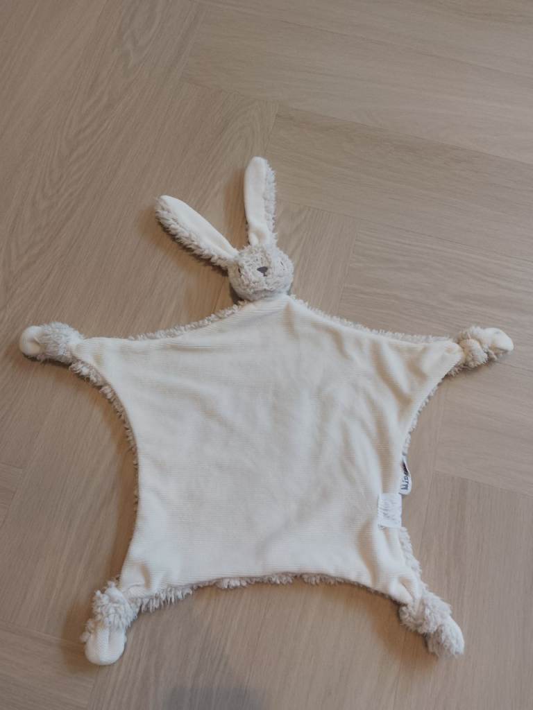 Minene Bunny Comforter Cream/Beige