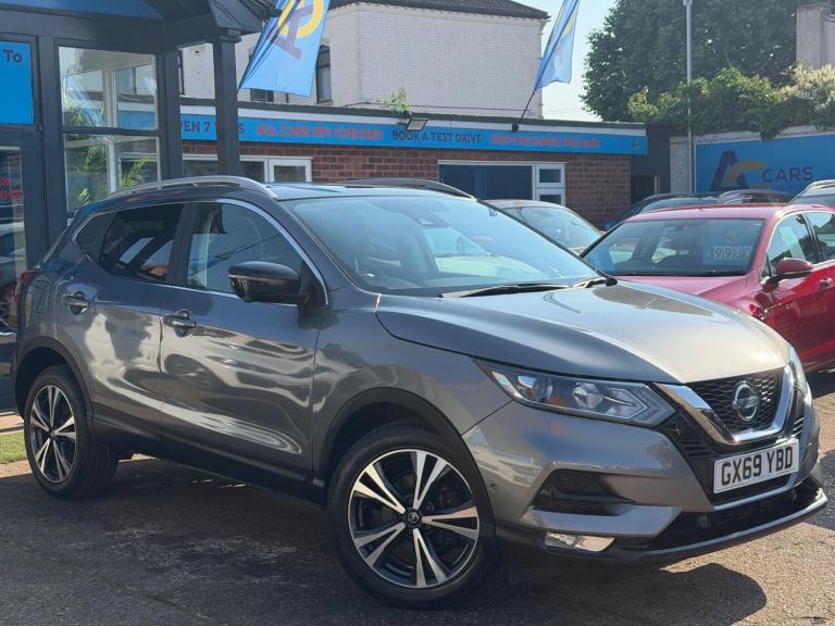 Nissan Qashqai 1.3 DIG-T N-Connecta SUV 5dr Petrol DCT Auto Euro 6 (s/s) (160 ps) Petrol Automatic