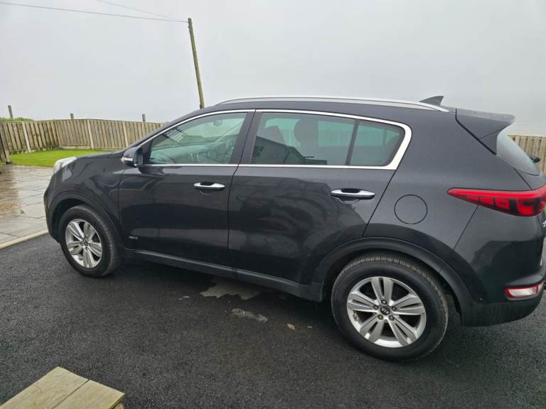 Kia, SPORTAGE, Estate, 2017, Manual, 1995 (cc), 5 doors