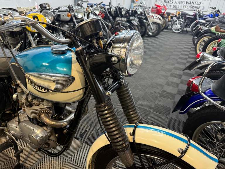 1967 Triumph Daytona T100R 500cc, lovely useable classic, Px welcome. 