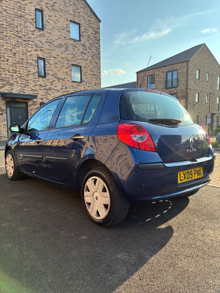 Automatic car! Renault, CLIO, Hatchback, 2009, Other, 1598 (cc), 5 doors
