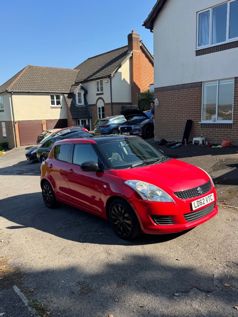 SUZUKI SWIFT - 2012  - 77,900 - (CATEGORY S)