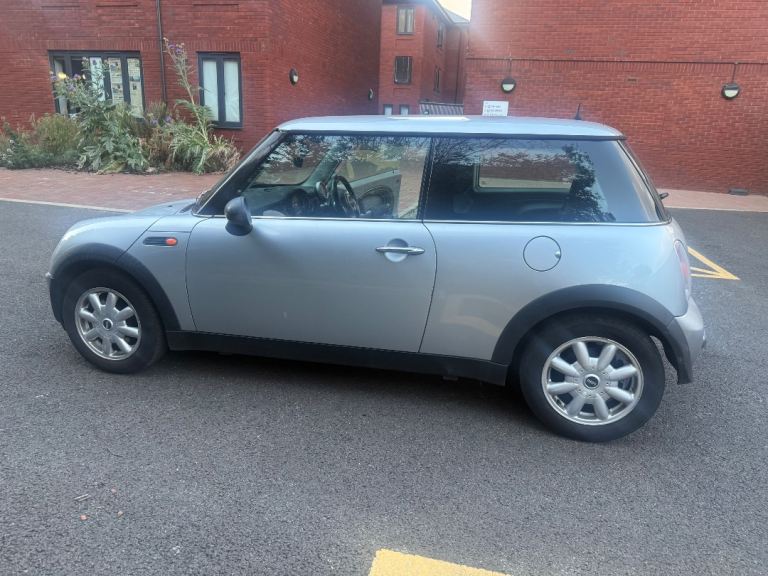 Mini, HATCHBACK, Hatchback, 2004, Manual, 1598 (cc), 3 doors