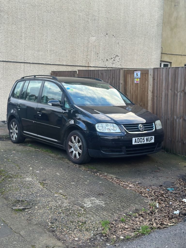 Volkswagan touran 