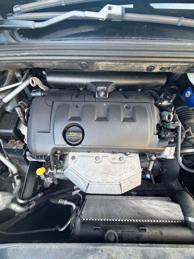 2011 Citroen c4 1.6 petrol engine 