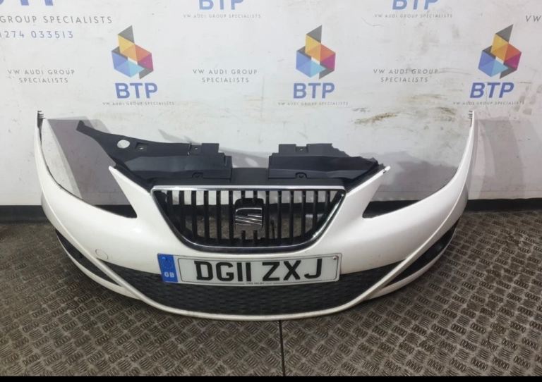SEAT Ibiza 6j Tdi 5 Door 2009-2013 BUMPER (FRONT) COMPLETE GRILLS LB9A 6J
