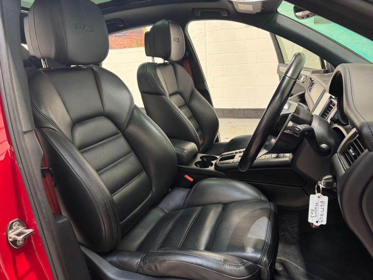 2017 Porsche Macan GTS 5dr PDK ESTATE PETROL Automatic
