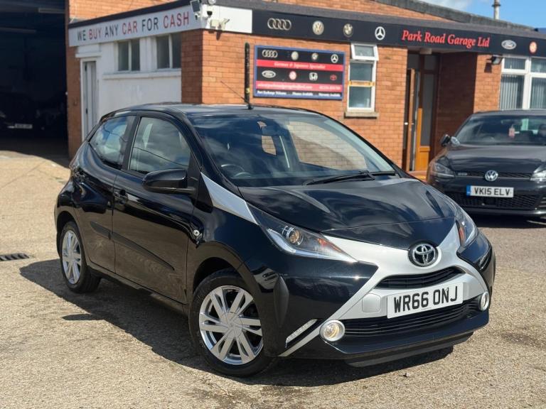 2016 Toyota AYGO 1.0 VVT-i x-pression Euro 6 5dr HATCHBACK Petrol Manual