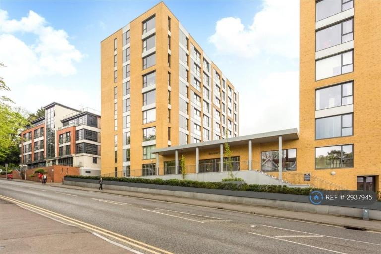 2 bedroom flat in London Road, Sevenoaks, TN13 (2 bed) (#2937945)