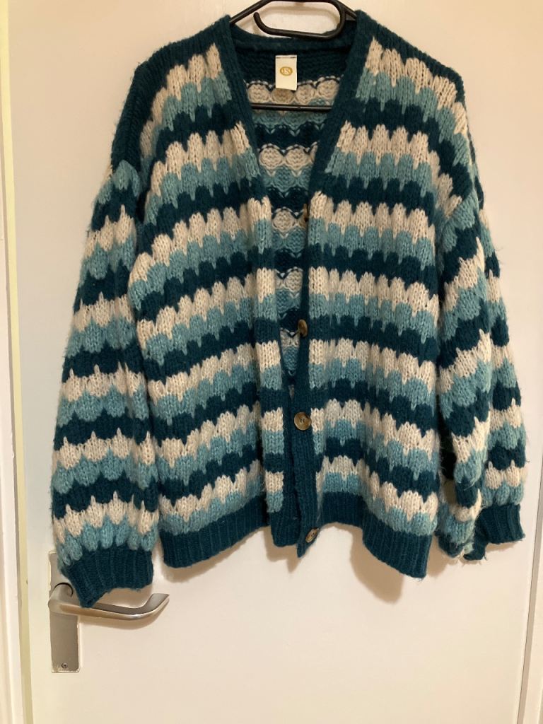 Teal, turquoise and cream cardigan 