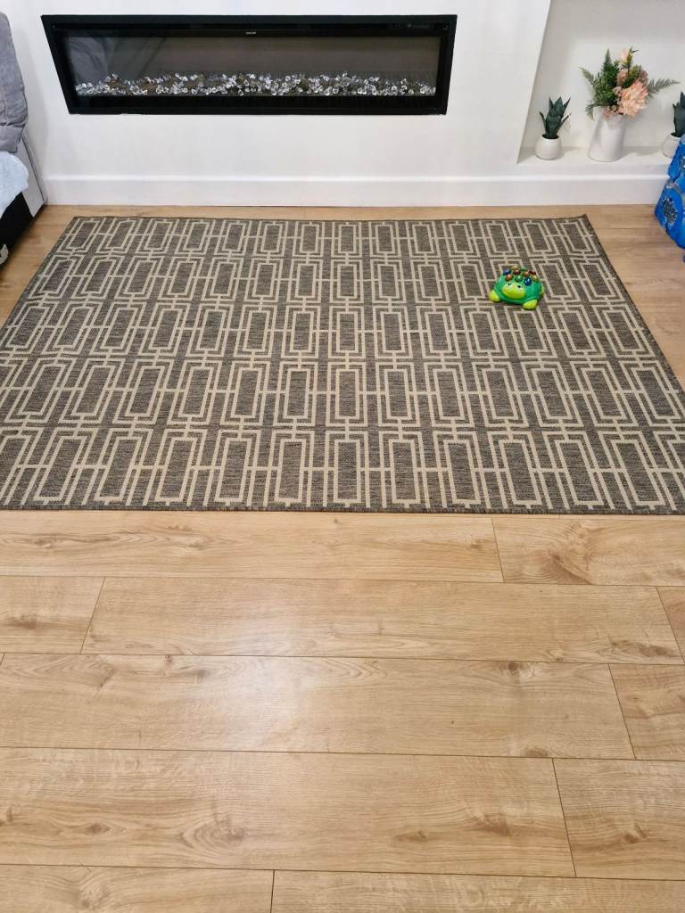 Large Rug Beige/cream