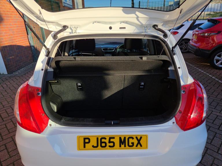 2015 Suzuki Swift 1.2 SZ4 [Nav] 5dr Auto HATCHBACK PETROL Automatic