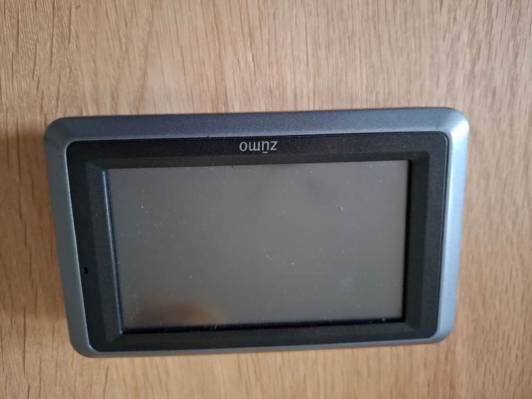 Garmin Zumo 660 motorcycle sat nav