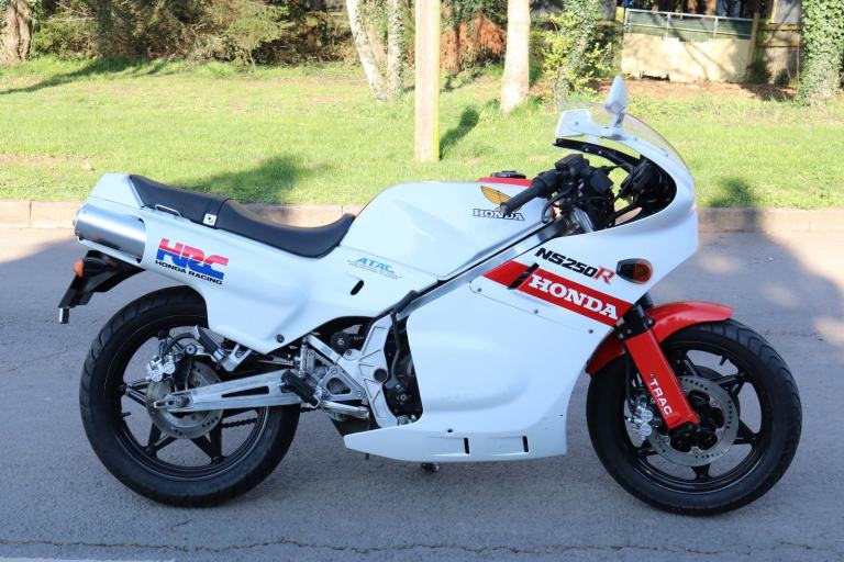 Honda MC11 NS250R NS 250 R 1985 just 10,850 miles, MOT'd and ready to go!