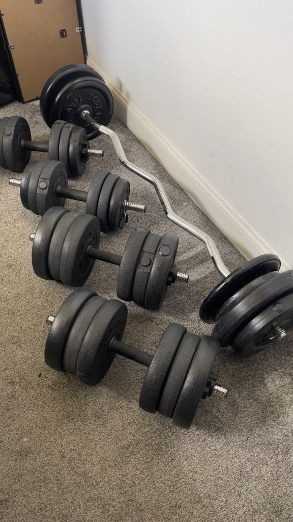 4 Dumbells + waved barbell 