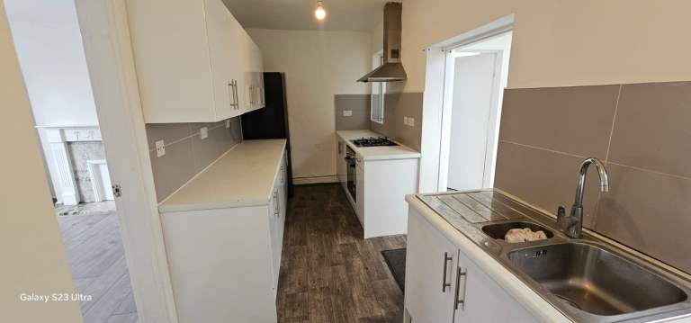 3 bed House for Rent 