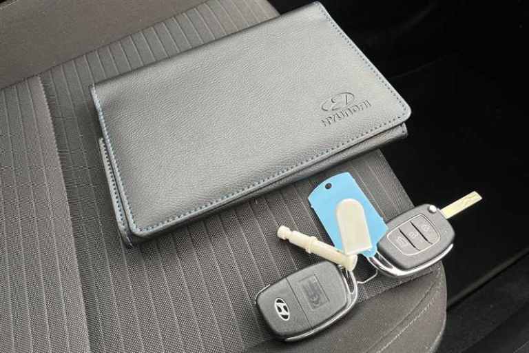 2022 Hyundai i20 1.0 T-GDi MHEV SE Connect Hatchback 5dr Petrol Hybrid DCT Euro 6 (s/s) (100 Hatc...