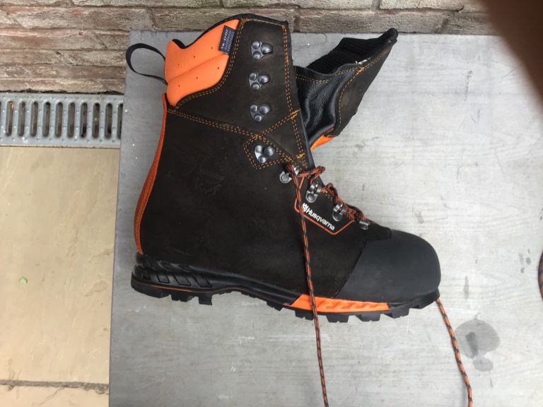 Husqvarna chainsaw boots size10