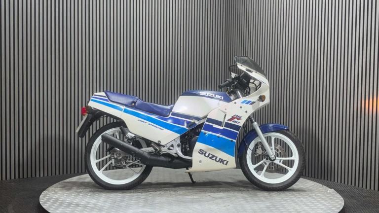 Suzuki RG 1992 GREAT RUNNING CLASSIC 2 STROKE BIKE ONLY 15K RG 80CC
