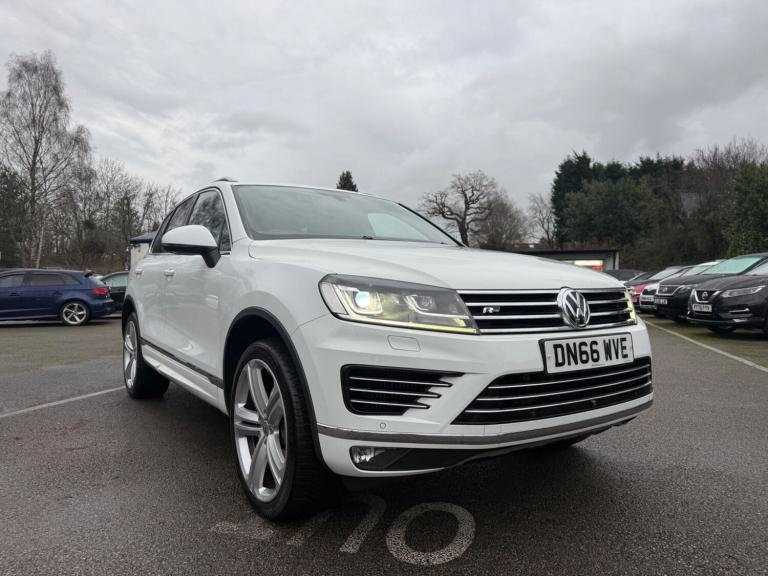 2016 Volkswagen Touareg 3.0 V6 TDI BMT 262 R-Line Plus 5dr Tip Auto ESTATE DIESEL Automatic