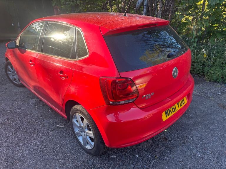 Volkswagen polo breaking 