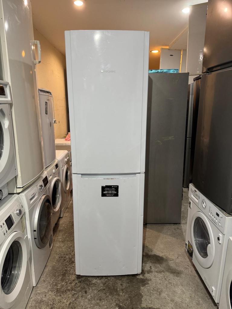 Hotpoint 200 CM White Colour Freestanding Fridge Freezer With Free Delivery 🚚  