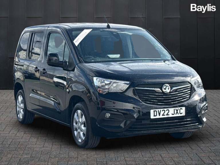2022 Vauxhall Combo Life 1.5 Turbo D SE 5dr [7 seat] MPV DIESEL Manual