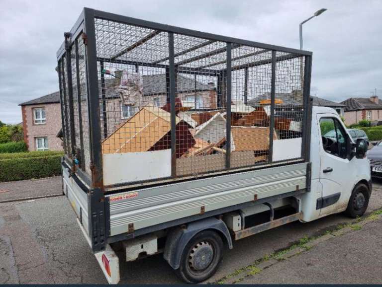 ✅️MAN & VAN WASTE REMOVALS SAME DAY RUBBISH clearerance. Office house manchester bin bags junk