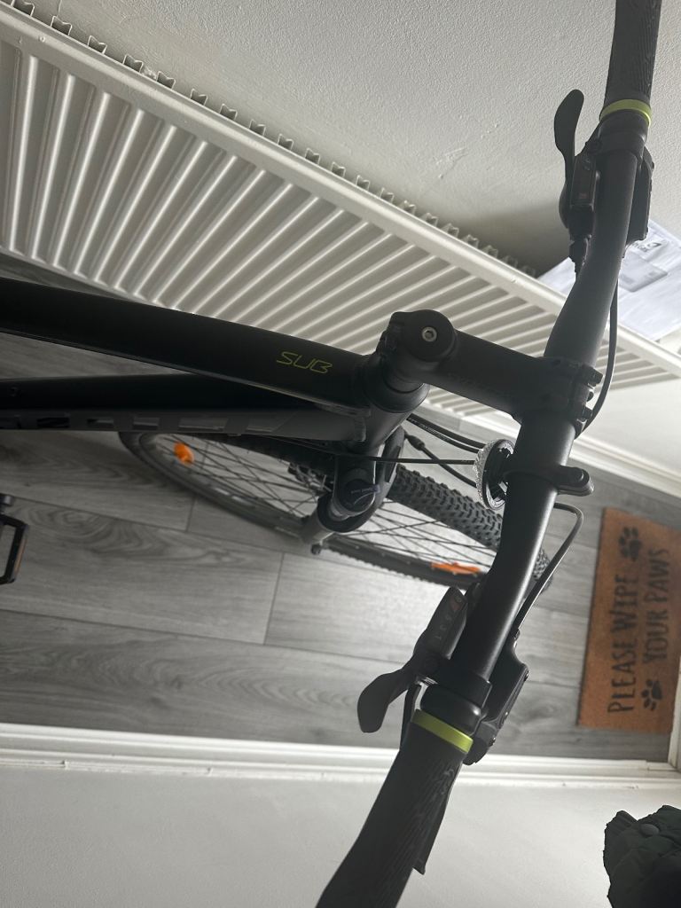 SCOTT MOUNTAIN BIKE OFF ROAD