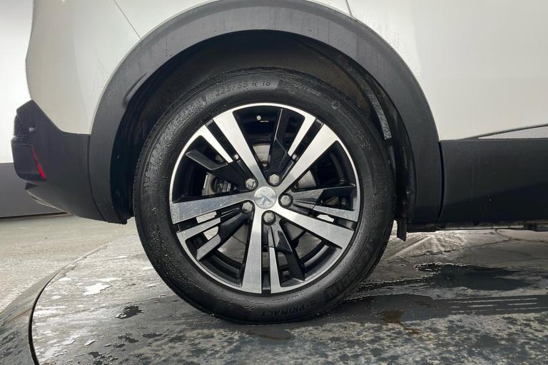  Peugeot 3008 SUV Hybrid 1.6 13.2kwh Gt Suv 5dr Petrol Plug In Hybrid E Eat 4wd