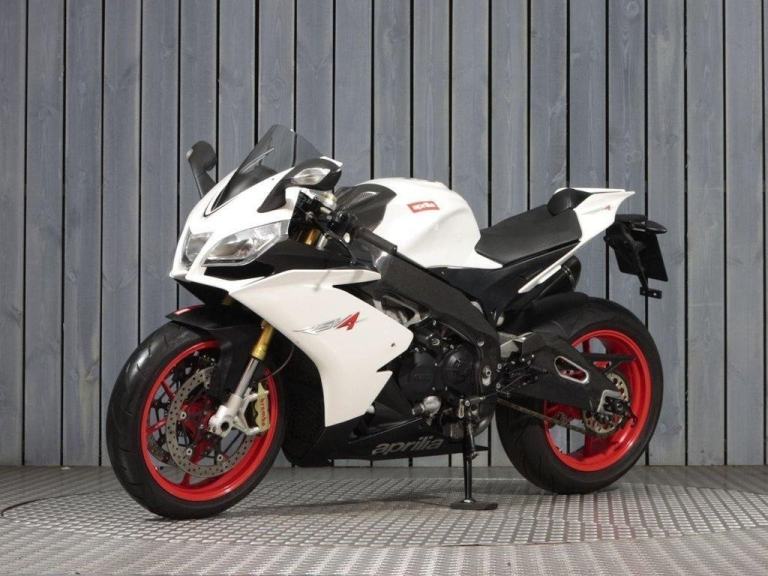 2012 12 APRILIA RSV4 FACTORY